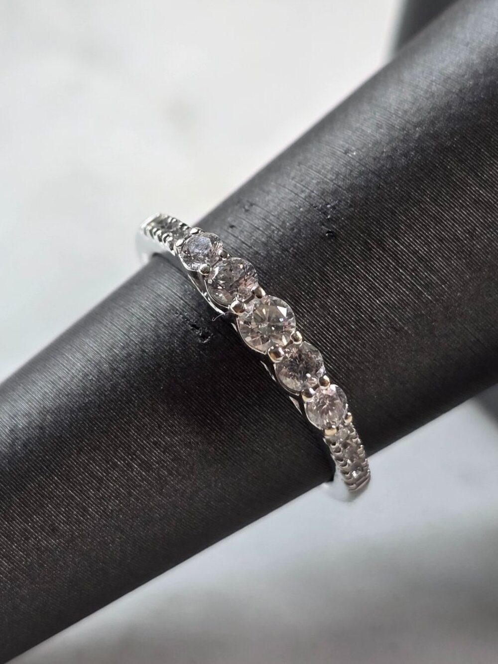 Womens Vintage Estate 14k White Gold Diamond Ring 2.6g E5159